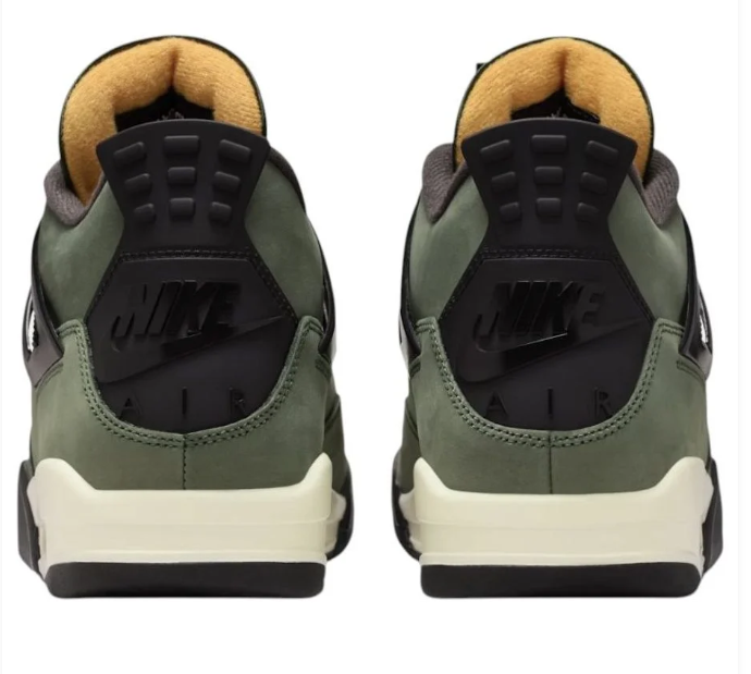 Air Jordan 4 x Undefeated 'Deep Green' IB1519-200