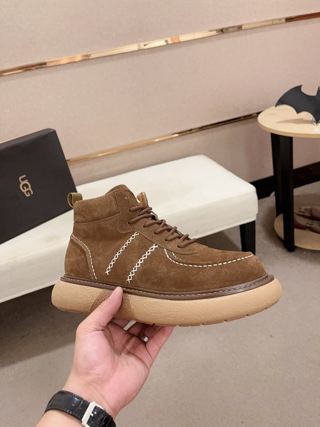 UGG Men's Chukka Lace-Up Boot — Tan Suede