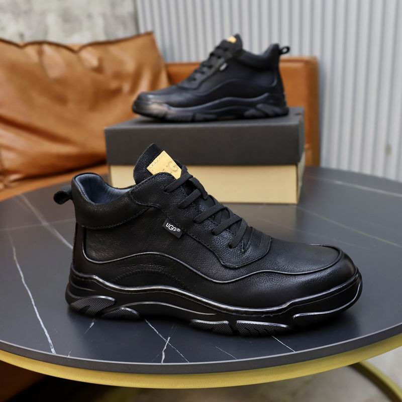 UGG Men's Chunky Sneaker — Black Leather