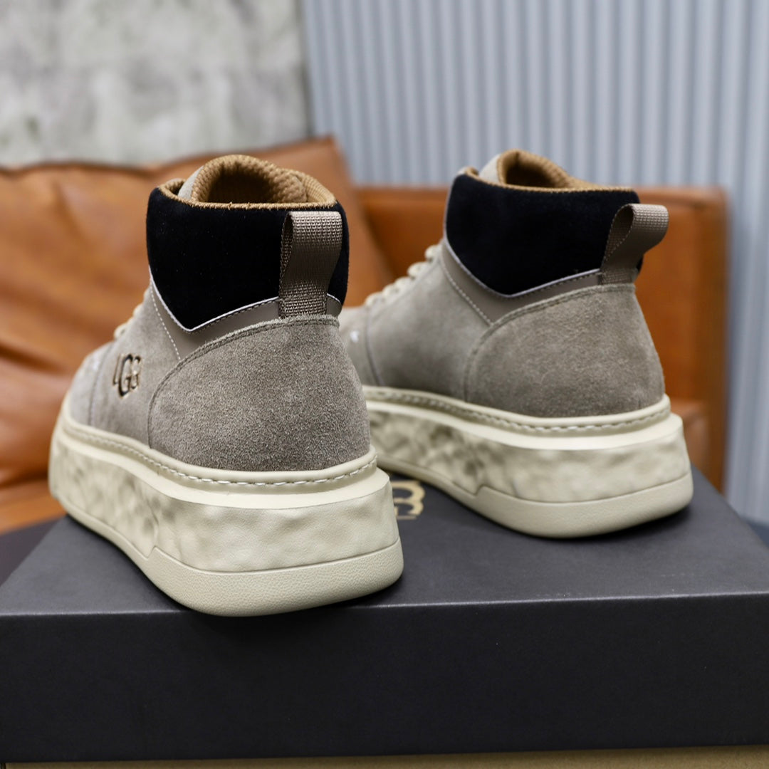 UGG Men's Grey Suede Lug-Sole Sneaker Boot