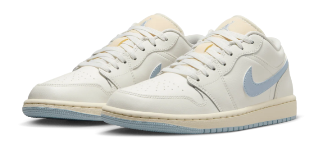 Women's Air Jordan 1 Low SE "Ghost Pearlized Quilt"
