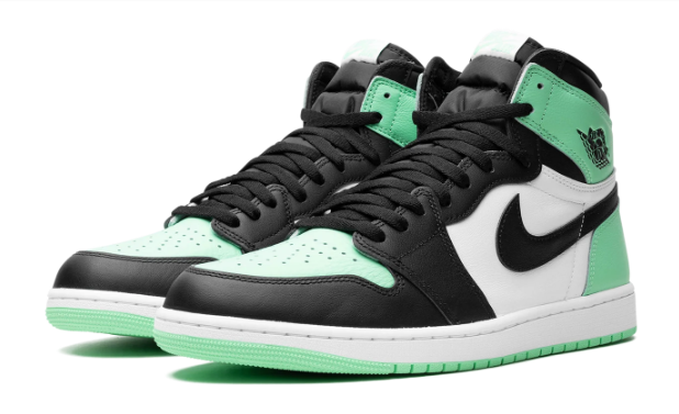 Air Jordan 1 Retro High OG 'Green Glow' – DZ5485-130